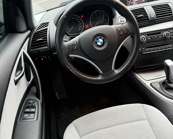 Черный БМВ 1 Серия, объемом двигателя 2 л и пробегом 213 тыс. км за 7350 $, фото 9 на Automoto.ua