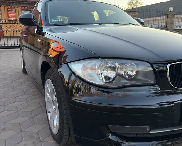 Чорний БМВ 1 Серія, об'ємом двигуна 2 л та пробігом 228 тис. км за 7450 $, фото 8 на Automoto.ua