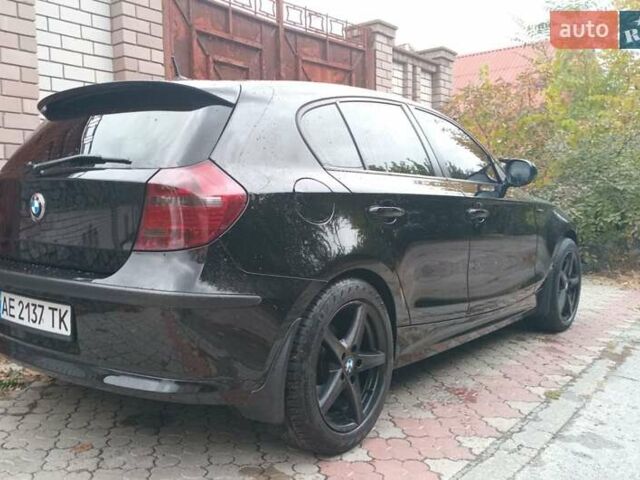 Черный БМВ 1 Серия, объемом двигателя 2 л и пробегом 199 тыс. км за 6499 $, фото 5 на Automoto.ua