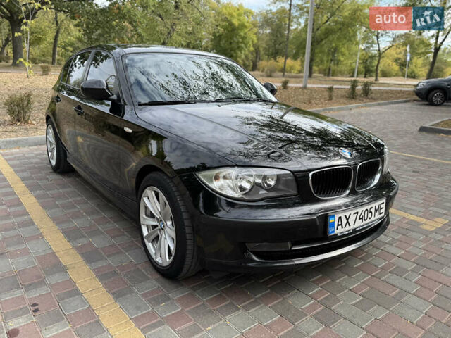 Черный БМВ 1 Серия, объемом двигателя 2 л и пробегом 183 тыс. км за 6999 $, фото 8 на Automoto.ua