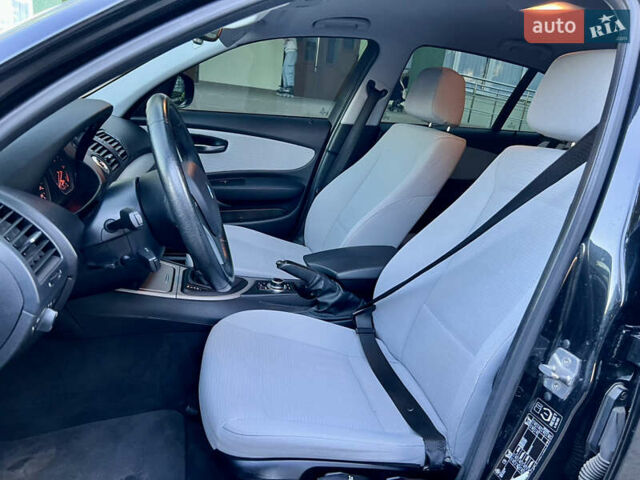 Чорний БМВ 1 Серія, об'ємом двигуна 2 л та пробігом 212 тис. км за 7500 $, фото 24 на Automoto.ua