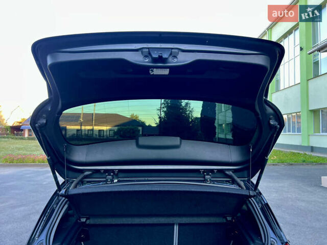 Чорний БМВ 1 Серія, об'ємом двигуна 2 л та пробігом 212 тис. км за 7500 $, фото 35 на Automoto.ua