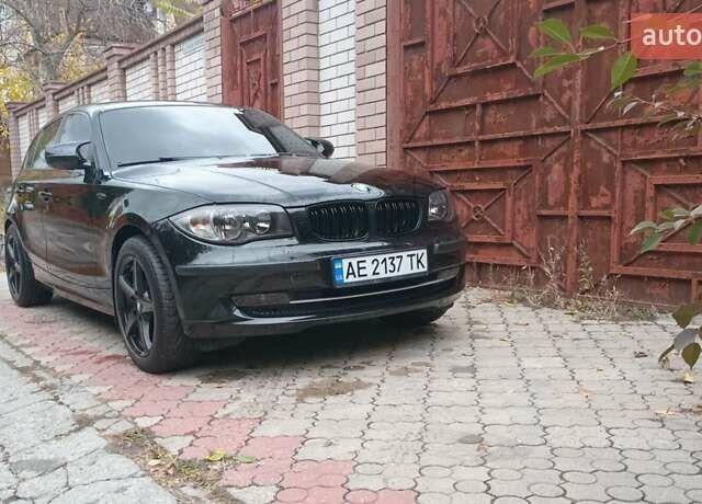 Черный БМВ 1 Серия, объемом двигателя 2 л и пробегом 199 тыс. км за 6499 $, фото 8 на Automoto.ua