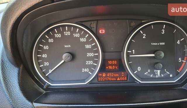 Черный БМВ 1 Серия, объемом двигателя 2 л и пробегом 322 тыс. км за 7200 $, фото 11 на Automoto.ua