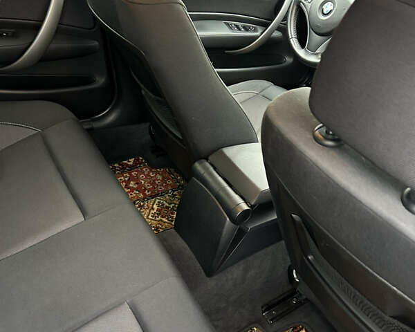 Черный БМВ 1 Серия, объемом двигателя 2 л и пробегом 270 тыс. км за 8699 $, фото 27 на Automoto.ua