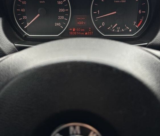 Чорний БМВ 1 Серія, об'ємом двигуна 2 л та пробігом 183 тис. км за 6500 $, фото 13 на Automoto.ua