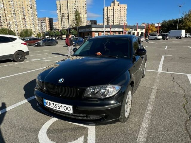 Черный БМВ 1 Серия, объемом двигателя 2 л и пробегом 147 тыс. км за 6500 $, фото 1 на Automoto.ua