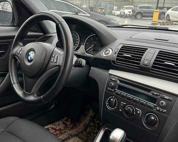 Черный БМВ 1 Серия, объемом двигателя 2 л и пробегом 270 тыс. км за 8699 $, фото 23 на Automoto.ua