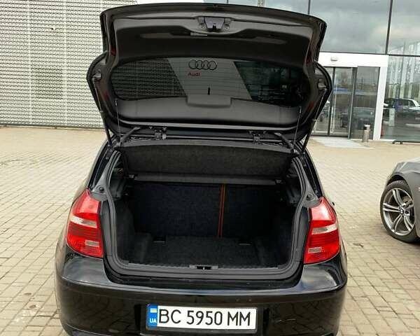 Черный БМВ 1 Серия, объемом двигателя 2 л и пробегом 210 тыс. км за 9000 $, фото 7 на Automoto.ua