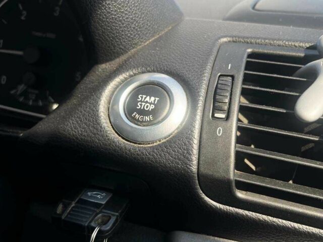 Черный БМВ 1 Серия, объемом двигателя 2 л и пробегом 319 тыс. км за 8200 $, фото 19 на Automoto.ua