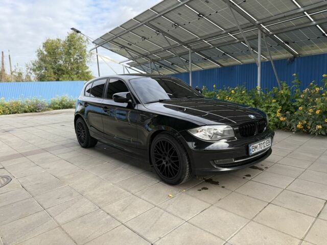 Черный БМВ 1 Серия, объемом двигателя 2 л и пробегом 220 тыс. км за 7650 $, фото 2 на Automoto.ua