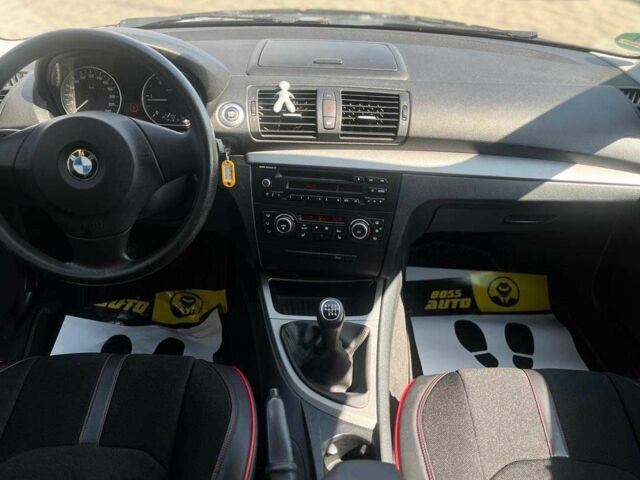 Черный БМВ 1 Серия, объемом двигателя 2 л и пробегом 319 тыс. км за 8200 $, фото 15 на Automoto.ua