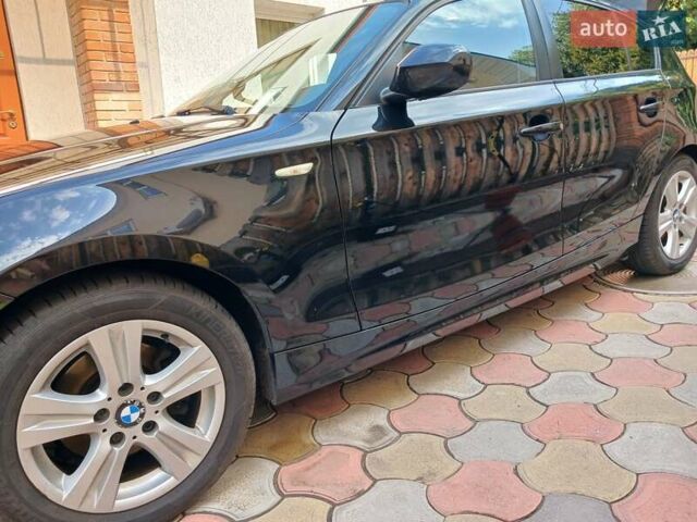 Чорний БМВ 1 Серія, об'ємом двигуна 2 л та пробігом 309 тис. км за 10300 $, фото 5 на Automoto.ua