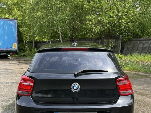 Черный БМВ 1 Серия, объемом двигателя 1.6 л и пробегом 265 тыс. км за 8300 $, фото 3 на Automoto.ua