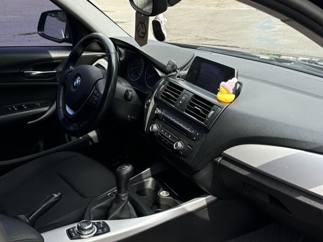 Черный БМВ 1 Серия, объемом двигателя 1.6 л и пробегом 265 тыс. км за 8300 $, фото 2 на Automoto.ua