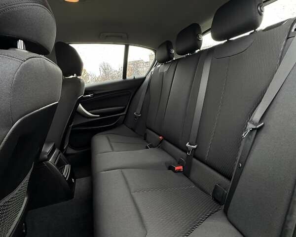 Черный БМВ 1 Серия, объемом двигателя 0 л и пробегом 115 тыс. км за 11400 $, фото 9 на Automoto.ua