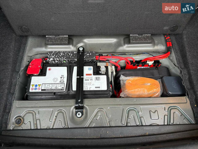 Черный БМВ 1 Серия, объемом двигателя 1.5 л и пробегом 156 тыс. км за 13600 $, фото 23 на Automoto.ua