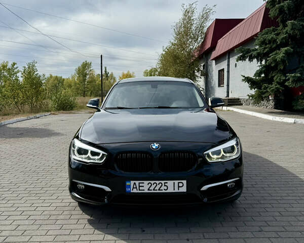 Чорний БМВ 1 Серія, об'ємом двигуна 2 л та пробігом 63 тис. км за 17700 $, фото 2 на Automoto.ua