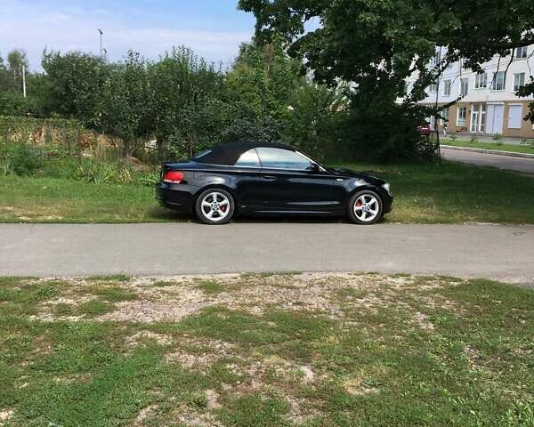 Черный БМВ 1 Серия, объемом двигателя 2 л и пробегом 224 тыс. км за 10000 $, фото 1 на Automoto.ua