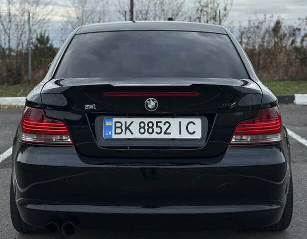 Черный БМВ 1 Серия, объемом двигателя 2 л и пробегом 240 тыс. км за 9500 $, фото 5 на Automoto.ua