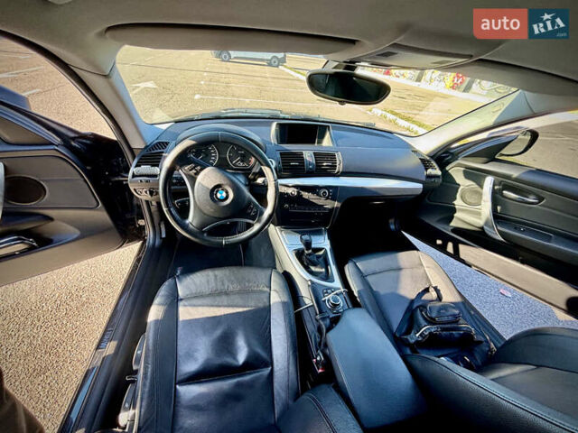 Черный БМВ 1 Серия, объемом двигателя 2 л и пробегом 282 тыс. км за 7400 $, фото 5 на Automoto.ua