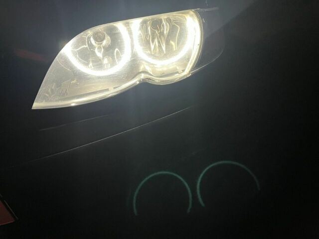 Чорний БМВ 1 Серія, об'ємом двигуна 2 л та пробігом 320 тис. км за 5500 $, фото 3 на Automoto.ua