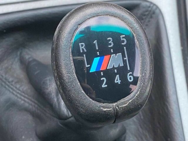 Черный БМВ 1 Серия, объемом двигателя 1.6 л и пробегом 196 тыс. км за 7765 $, фото 8 на Automoto.ua