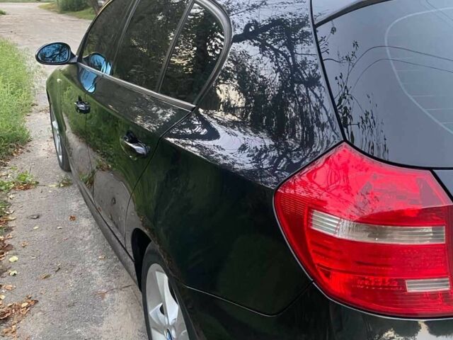 Черный БМВ 1 Серия, объемом двигателя 1.6 л и пробегом 196 тыс. км за 7765 $, фото 2 на Automoto.ua