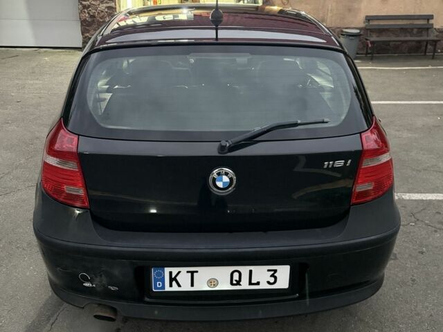 БМВ 1 Серия 2009 в Киеве на Automoto.ua Черный БМВ 1 Серия, объемом двигателя 2 л и пробегом 220 тыс. км за 4200 $, фото 4 на Automoto.ua