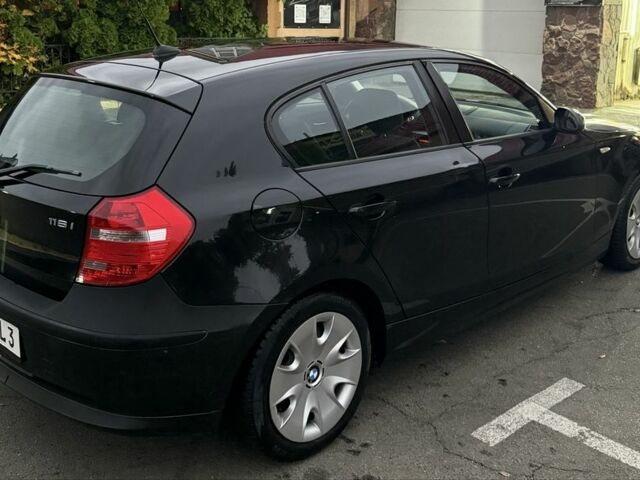 БМВ 1 Серия 2009 в Киеве на Automoto.ua Черный БМВ 1 Серия, объемом двигателя 2 л и пробегом 220 тыс. км за 4200 $, фото 3 на Automoto.ua