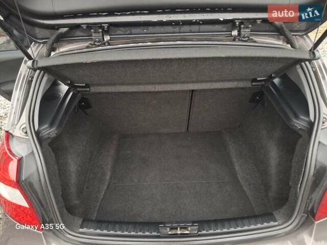 Коричневий БМВ 1 Серія, об'ємом двигуна 2 л та пробігом 342 тис. км за 5300 $, фото 29 на Automoto.ua