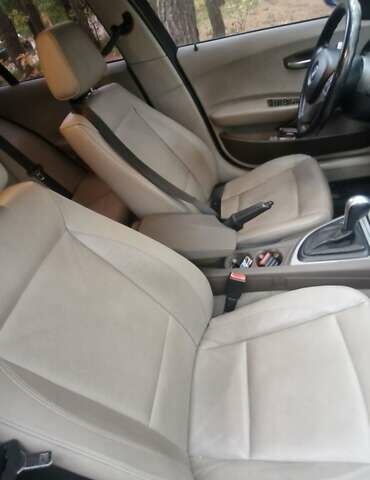 БМВ 1 Серия 2005 в Вараш (Кузнецовск) на Automoto.ua Коричневый БМВ 1 Серия, объемом двигателя 2 л и пробегом 204 тыс. км за 7500 $, фото 9 на Automoto.ua