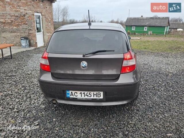 Коричневий БМВ 1 Серія, об'ємом двигуна 2 л та пробігом 342 тис. км за 5300 $, фото 18 на Automoto.ua