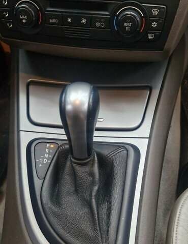 БМВ 1 Серия 2005 в Вараш (Кузнецовск) на Automoto.ua Коричневый БМВ 1 Серия, объемом двигателя 2 л и пробегом 204 тыс. км за 7500 $, фото 6 на Automoto.ua