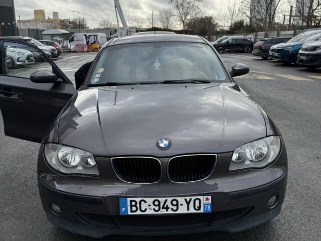 Коричневый БМВ 1 Серия, объемом двигателя 1.8 л и пробегом 300 тыс. км за 3800 $, фото 2 на Automoto.ua