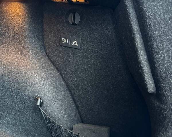 Коричневый БМВ 1 Серия, объемом двигателя 2 л и пробегом 368 тыс. км за 8999 $, фото 16 на Automoto.ua