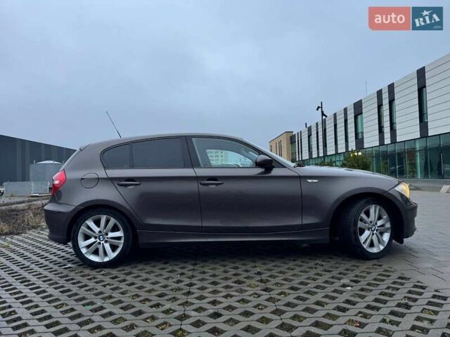 Коричневый БМВ 1 Серия, объемом двигателя 2 л и пробегом 368 тыс. км за 8999 $, фото 6 на Automoto.ua