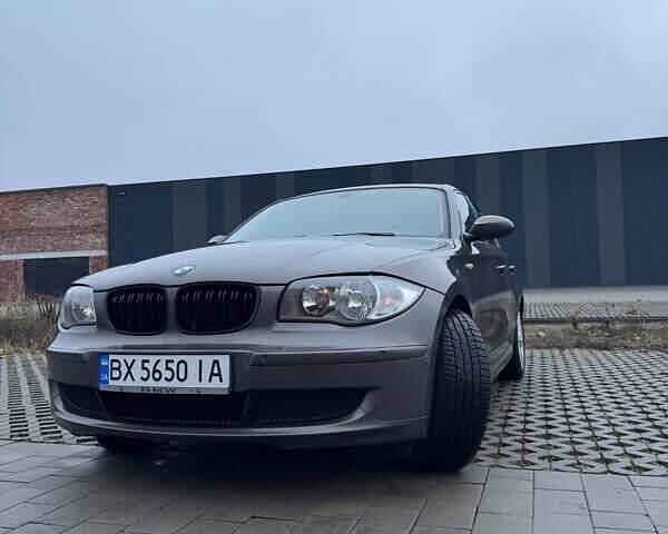 Коричневый БМВ 1 Серия, объемом двигателя 2 л и пробегом 368 тыс. км за 8999 $, фото 4 на Automoto.ua