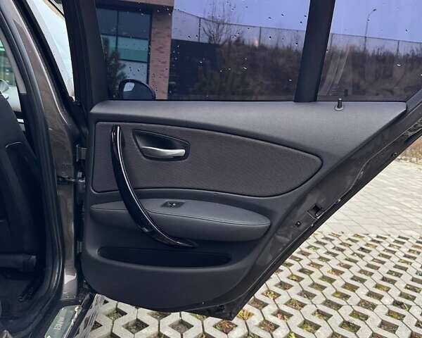 Коричневый БМВ 1 Серия, объемом двигателя 2 л и пробегом 368 тыс. км за 8999 $, фото 30 на Automoto.ua