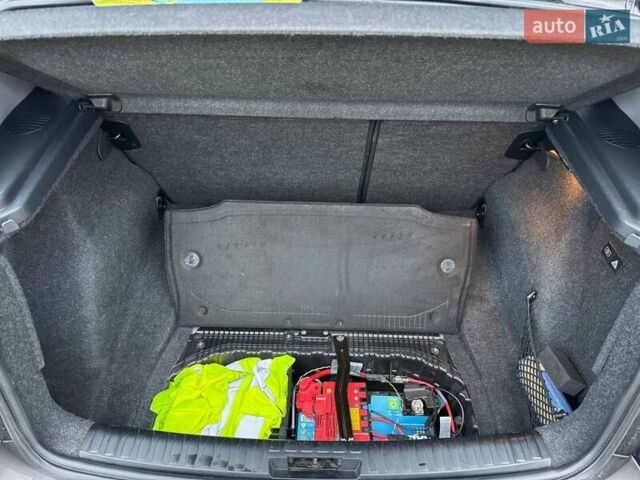 Коричневый БМВ 1 Серия, объемом двигателя 2 л и пробегом 368 тыс. км за 8999 $, фото 15 на Automoto.ua