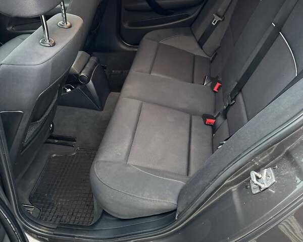 Коричневый БМВ 1 Серия, объемом двигателя 2 л и пробегом 368 тыс. км за 8999 $, фото 25 на Automoto.ua