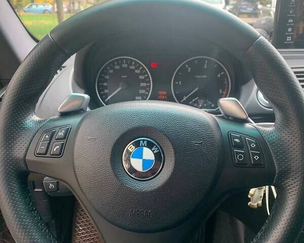 Коричневый БМВ 1 Серия, объемом двигателя 2 л и пробегом 283 тыс. км за 10000 $, фото 4 на Automoto.ua