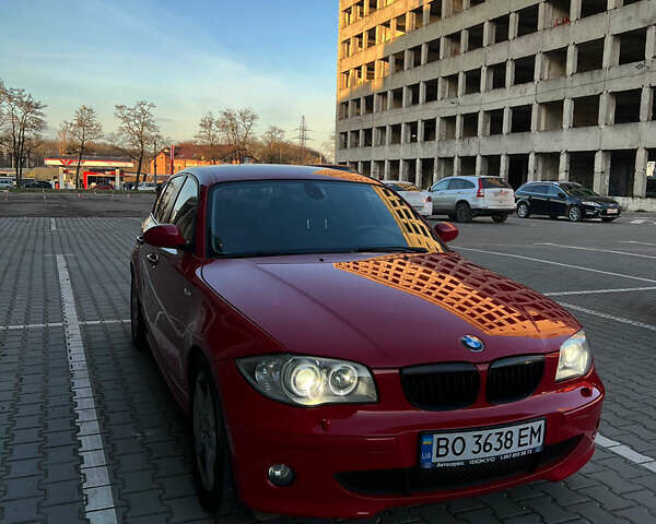 Красный БМВ 1 Серия, объемом двигателя 2 л и пробегом 295 тыс. км за 6800 $, фото 14 на Automoto.ua