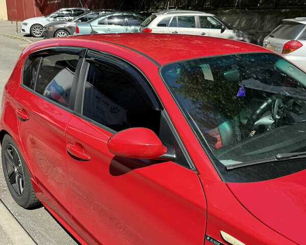 Червоний БМВ 1 Серія, об'ємом двигуна 1.6 л та пробігом 260 тис. км за 5000 $, фото 2 на Automoto.ua