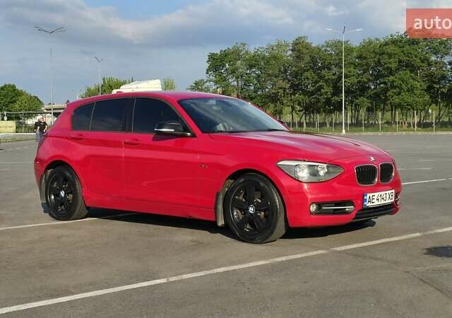 Красный БМВ 1 Серия, объемом двигателя 1.6 л и пробегом 152 тыс. км за 10900 $, фото 51 на Automoto.ua
