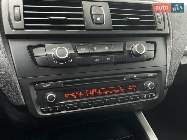 Красный БМВ 1 Серия, объемом двигателя 1.6 л и пробегом 155 тыс. км за 10999 $, фото 23 на Automoto.ua