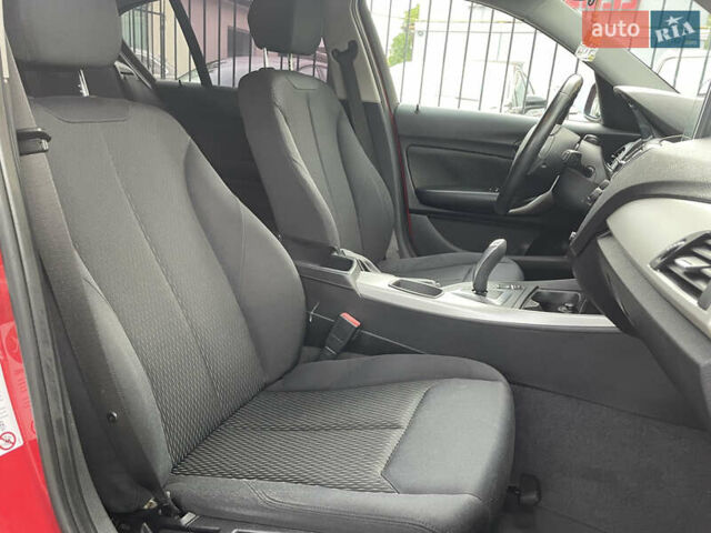 Красный БМВ 1 Серия, объемом двигателя 1.6 л и пробегом 155 тыс. км за 10999 $, фото 11 на Automoto.ua