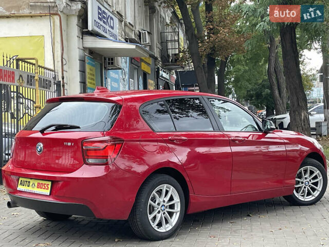 Красный БМВ 1 Серия, объемом двигателя 1.6 л и пробегом 155 тыс. км за 10999 $, фото 6 на Automoto.ua