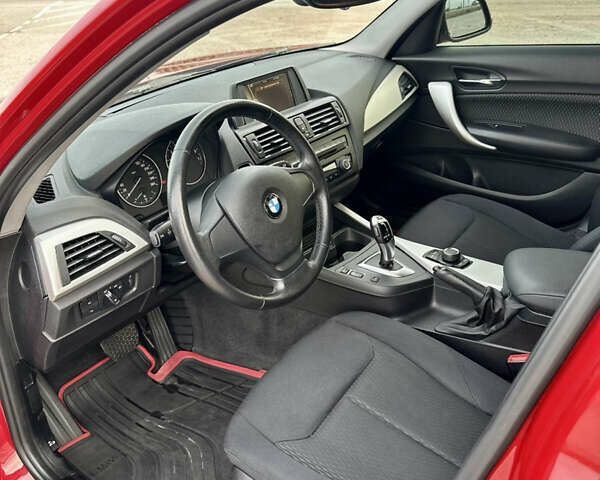Красный БМВ 1 Серия, объемом двигателя 1.6 л и пробегом 125 тыс. км за 10500 $, фото 9 на Automoto.ua