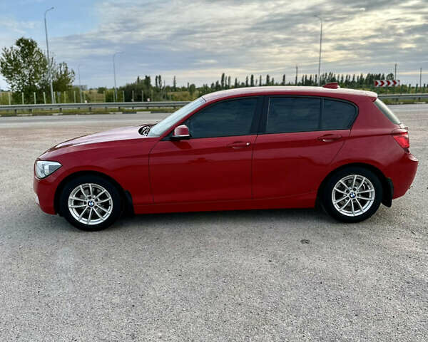 Красный БМВ 1 Серия, объемом двигателя 1.6 л и пробегом 125 тыс. км за 10500 $, фото 7 на Automoto.ua